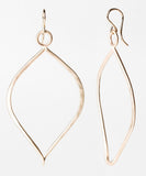 E122 - Small Leaf Earring