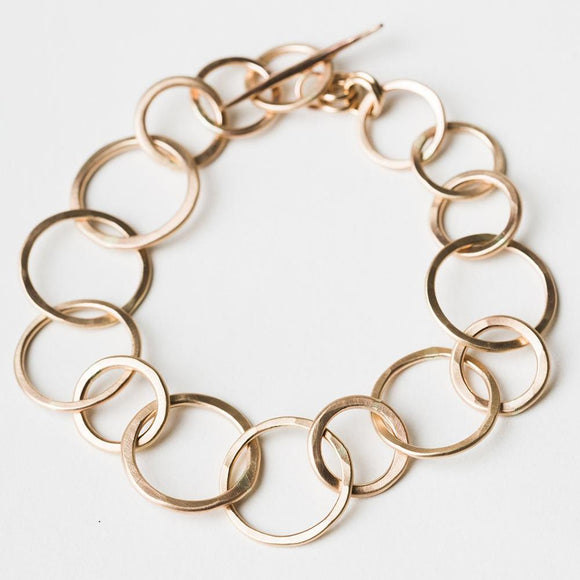 B302 - Links Bracelet with Toggle Clasp